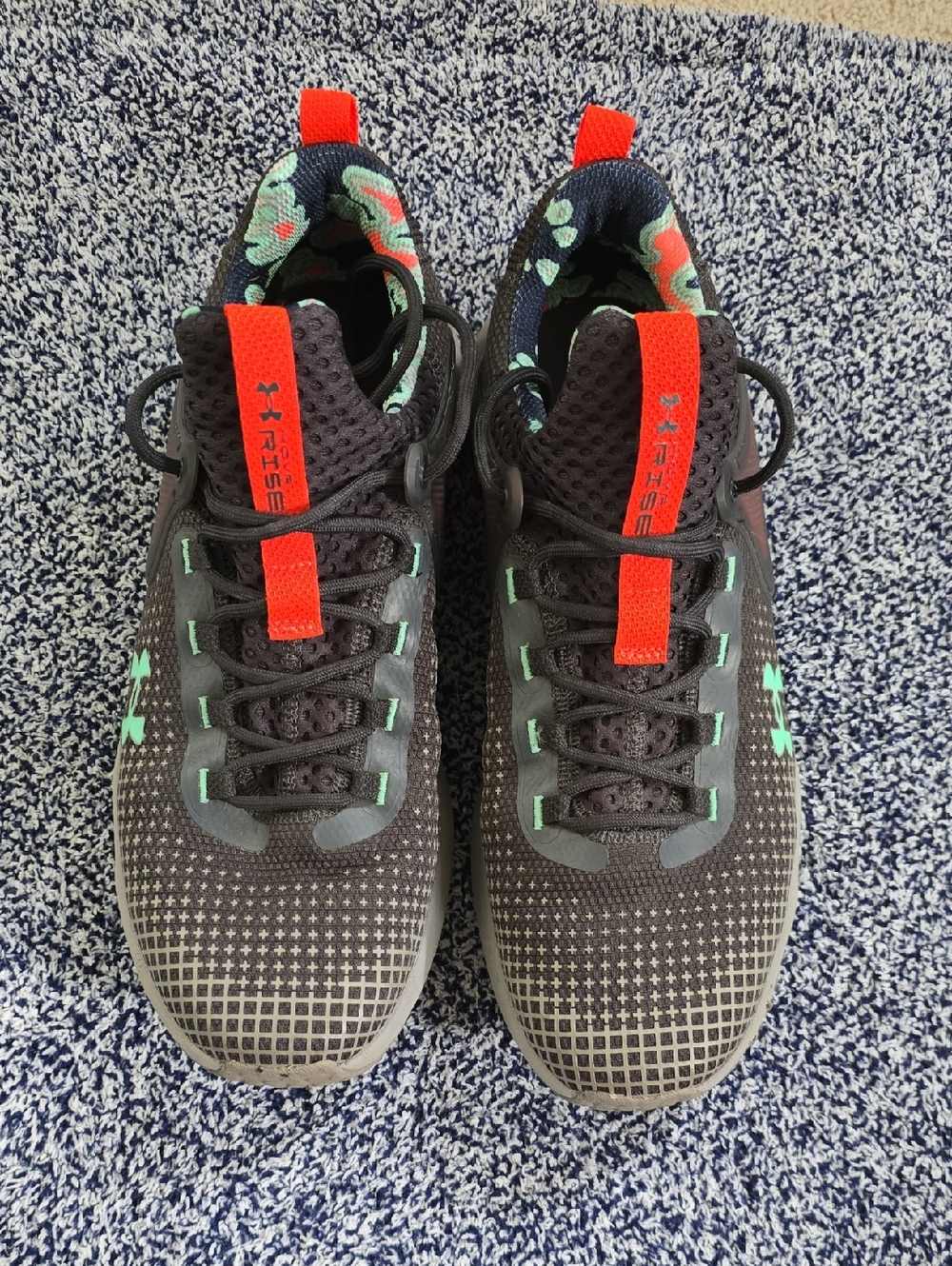 Under Armour Men’s Black & Gray Athletic Shoes with Mint and Red Accents